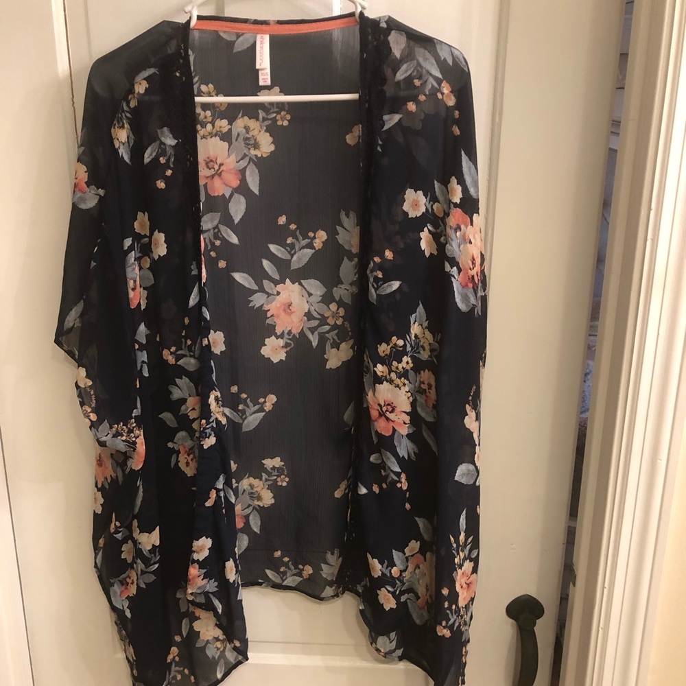 Navy blue flowery kimono